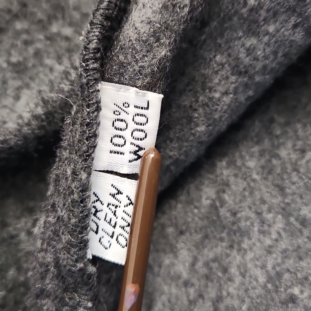 100% Wool Cameleon plaid pea coat - Picture 5 of 8